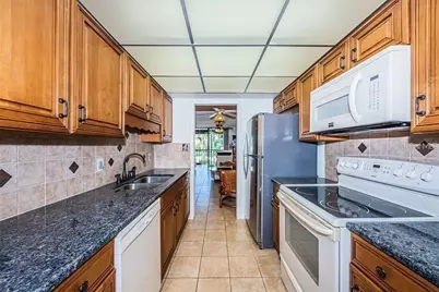 1324 Pasadena Avenue S #205, South Pasadena, FL 33707 - Photo 3