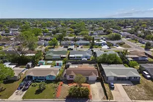 10804 Manchester Rd, Port Richey, FL 34668 - Photo 49