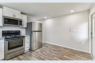 1006 1/2 E 26th Avenue, Tampa, FL 33605 - Photo 3