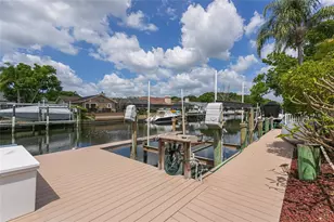 6104 Schooner Way, Tampa, FL 33615 - Photo 5