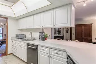 6104 Schooner Way, Tampa, FL 33615 - Photo 17