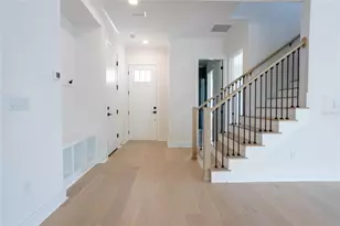 1851 Mississippi Ave NE, Saint Petersburg, FL 33703 - Photo 3