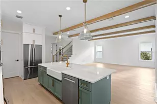 1851 Mississippi Ave NE, Saint Petersburg, FL 33703 - Photo 11