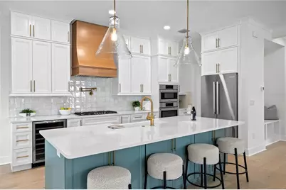 1851 Mississippi Avenue NE, Saint Petersburg, FL 33703 - Photo 5