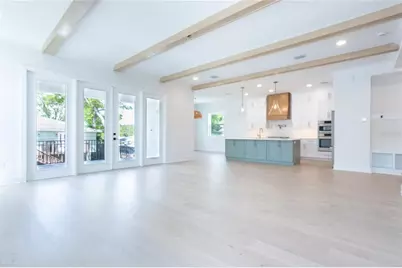 1851 Mississippi Avenue NE, Saint Petersburg, FL 33703 - Photo 5