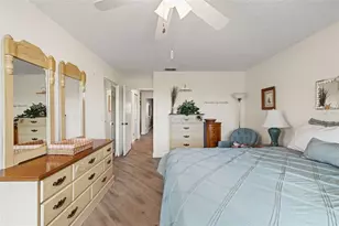 6070 80th St N, Saint Petersburg, FL 33709 - Photo 33