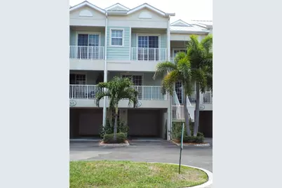 513 Bahia Beach Blvd, Ruskin, FL 33570 - Photo 1