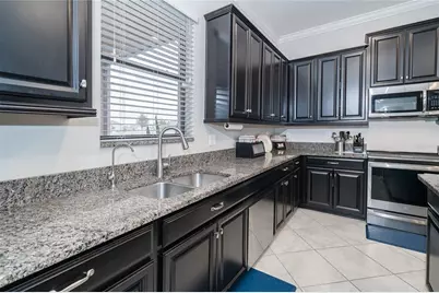 8099 Lago Mist Way, Wesley Chapel, FL 33545 - Photo 5