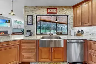 401 Penn National Rd, Seffner, FL 33584 - Photo 29