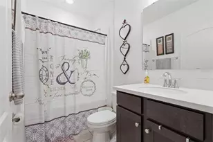 2314 Lema Dr, Spring Hill, FL 34609 - Photo 5