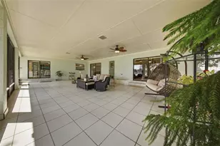 20140 W County Line Rd, Lutz, FL 33558 - Photo 43