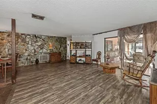 107 Country Villas Dr, Safety Harbor, FL 34695 - Photo 23