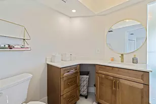 1971 Massachusetts Ave NE, Saint Petersburg, FL 33703 - Photo 23