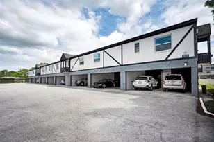 1127 King Arthur Ct, Dunedin, FL 34698 - Photo 3