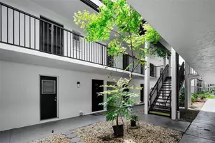 1127 King Arthur Ct, Dunedin, FL 34698 - Photo 9