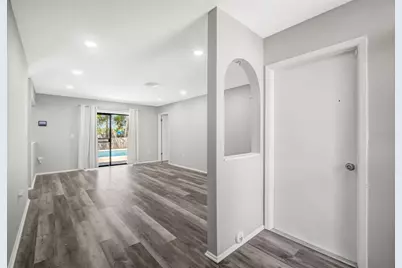 10199 Elgin Boulevard, Spring Hill, FL 34608 - Photo 9