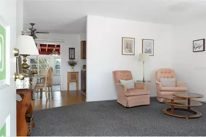 15348 Bedford Circle W, Clearwater, FL 33764 - Photo 5