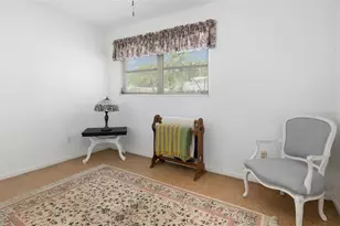 15348 Bedford Cir W, Clearwater, FL 33764 - Photo 13