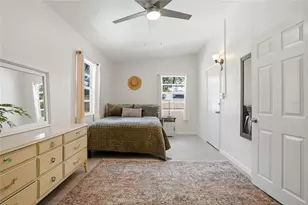 4420 Neptune Dr SE, Saint Petersburg, FL 33705 - Photo 23