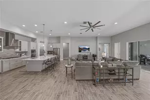 5623 Wayfarer Ave, Apollo Beach, FL 33572 - Photo 13