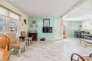 37321 8th Ave, Zephyrhills, FL 33542 - Photo 13