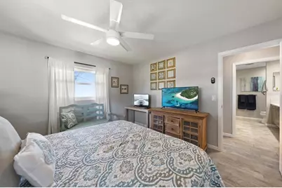 1729 Laurie Lane, Belleair, FL 33756 - Photo 33