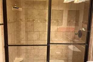 804 Normandy Trace Rd, Tampa, FL 33602 - Photo 9