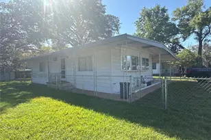 4710 Orange Blossom Dr, Zephyrhills, FL 33542 - Photo 3