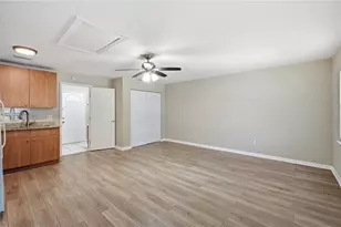 1283 Palm St, Clearwater, FL 33755 - Photo 11