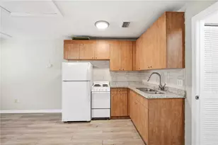 1283 Palm St, Clearwater, FL 33755 - Photo 9