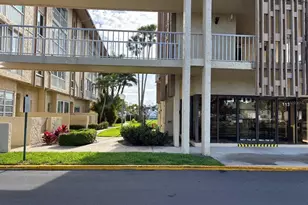 121 Island Way, Clearwater Beach, FL 33767 - Photo 1