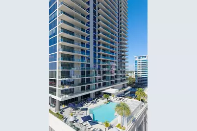 275 1st Avenue S #3704, Saint Petersburg, FL 33701 - Photo 1
