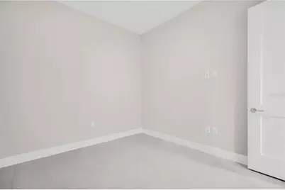 275 1st Avenue S #3704, Saint Petersburg, FL 33701 - Photo 9