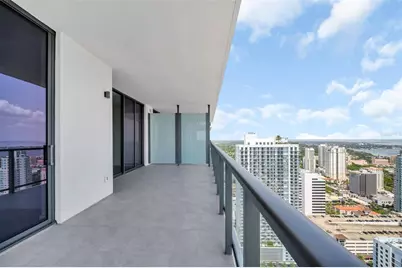 275 1st Avenue S #3704, Saint Petersburg, FL 33701 - Photo 63