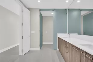 275 1st Ave S, Saint Petersburg, FL 33701 - Photo 73