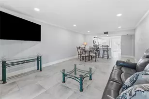 220 126th Ave, Treasure Island, FL 33706 - Photo 11