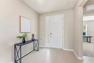 33700 Hamilton Hl Ln, Wesley Chapel, FL 33545 - Photo 3