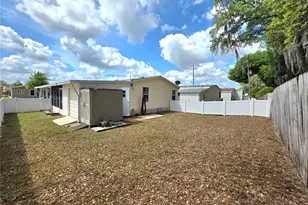 36743 Tara Ave, Zephyrhills, FL 33542 - Photo 5