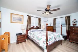 989 8th Ave NE, Largo, FL 33770 - Photo 13