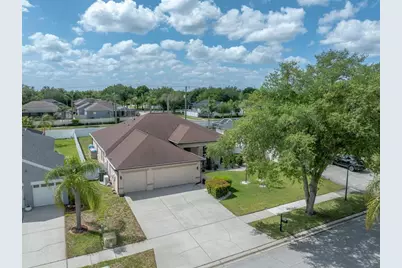 2814 Duncan Tree Circle, Valrico, FL 33594 - Photo 3