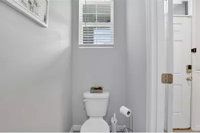 6946 Breezy Palm Drive, Riverview, FL 33578 - Photo 9
