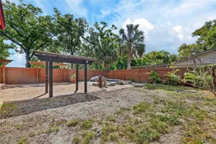 810 W River Heights Ave, Tampa, FL 33603 - Photo 47