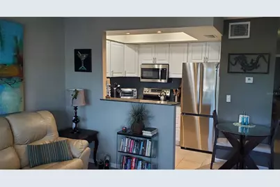 680 71st Avenue #12, Saint Pete Beach, FL 33706 - Photo 11