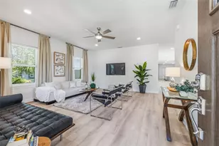 494 39th Ave N, Saint Petersburg, FL 33704 - Photo 3