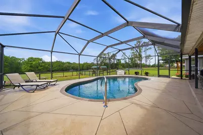 32640 Blueberry Hill Way, Dade City, FL 33523 - Photo 25