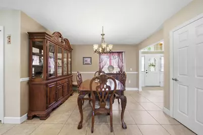 32640 Blueberry Hill Way, Dade City, FL 33523 - Photo 7