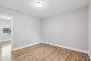 8008 N 12th St, Tampa, FL 33604 - Photo 37