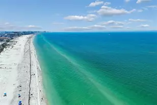 880 Mandalay Ave, Clearwater Beach, FL 33767 - Photo 21