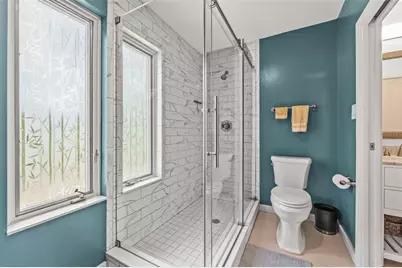 12869 Poinsettia Avenue, Seminole, FL 33776 - Photo 37