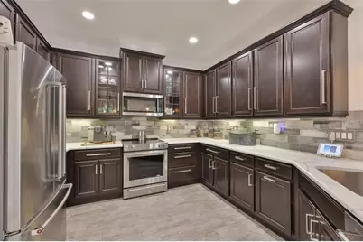 682 Chipper Drive, Sun City Center, FL 33573 - Photo 13